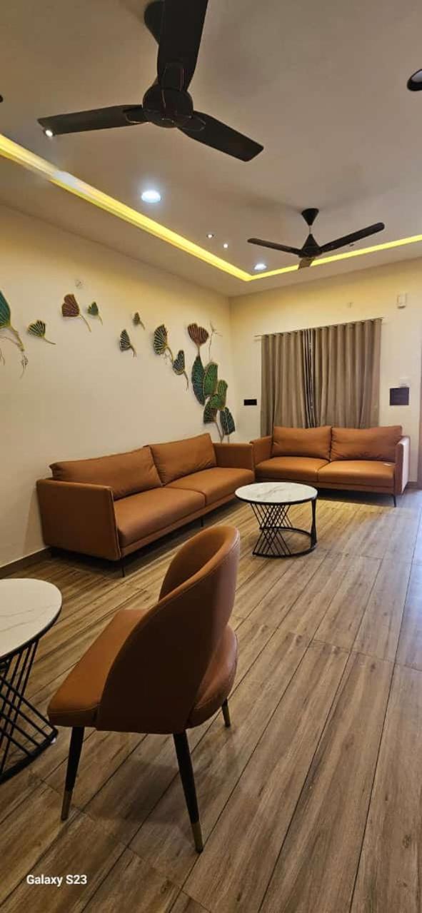 Shree Jalaram Resort Kodāe Exterior photo