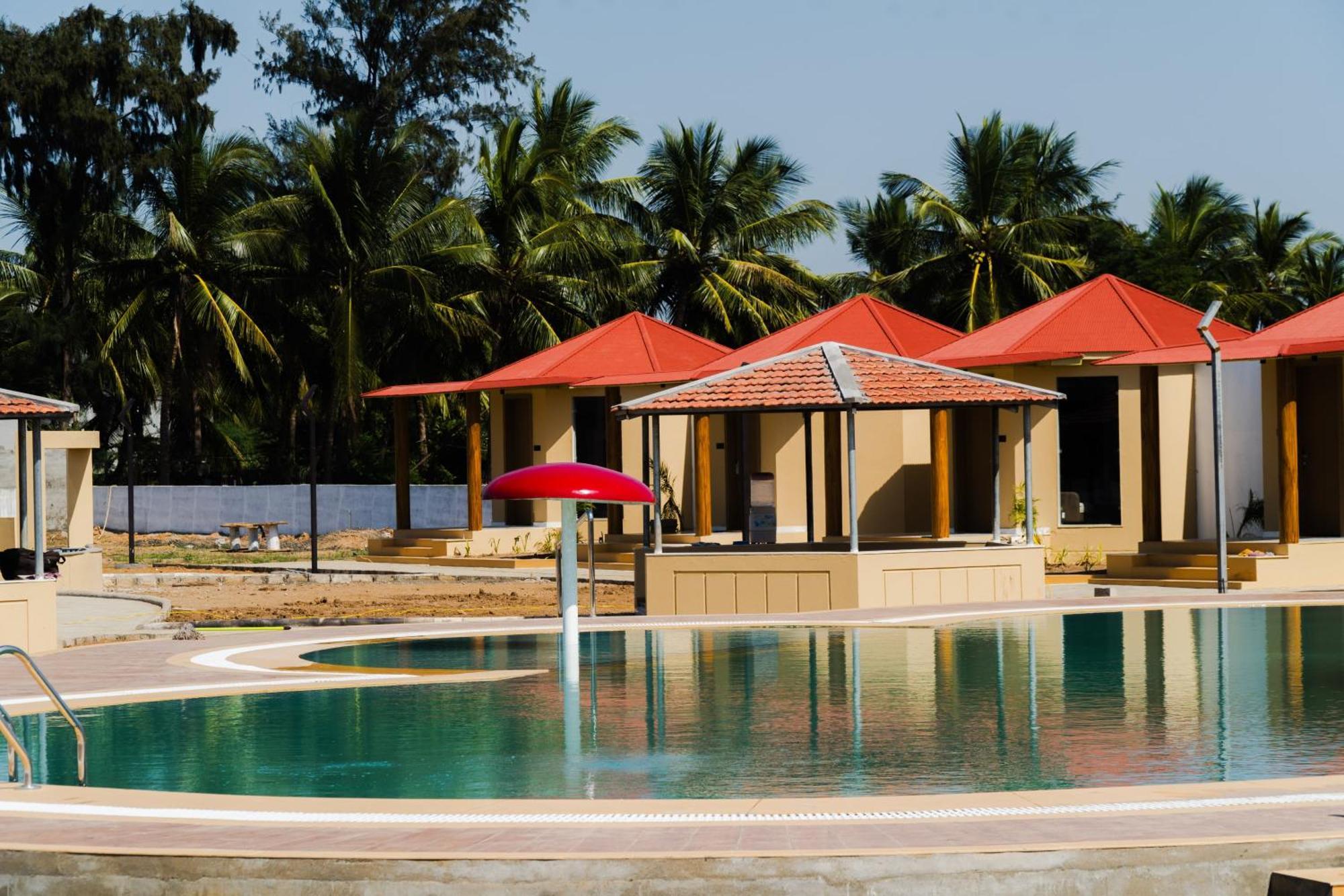 Shree Jalaram Resort Kodāe Exterior photo